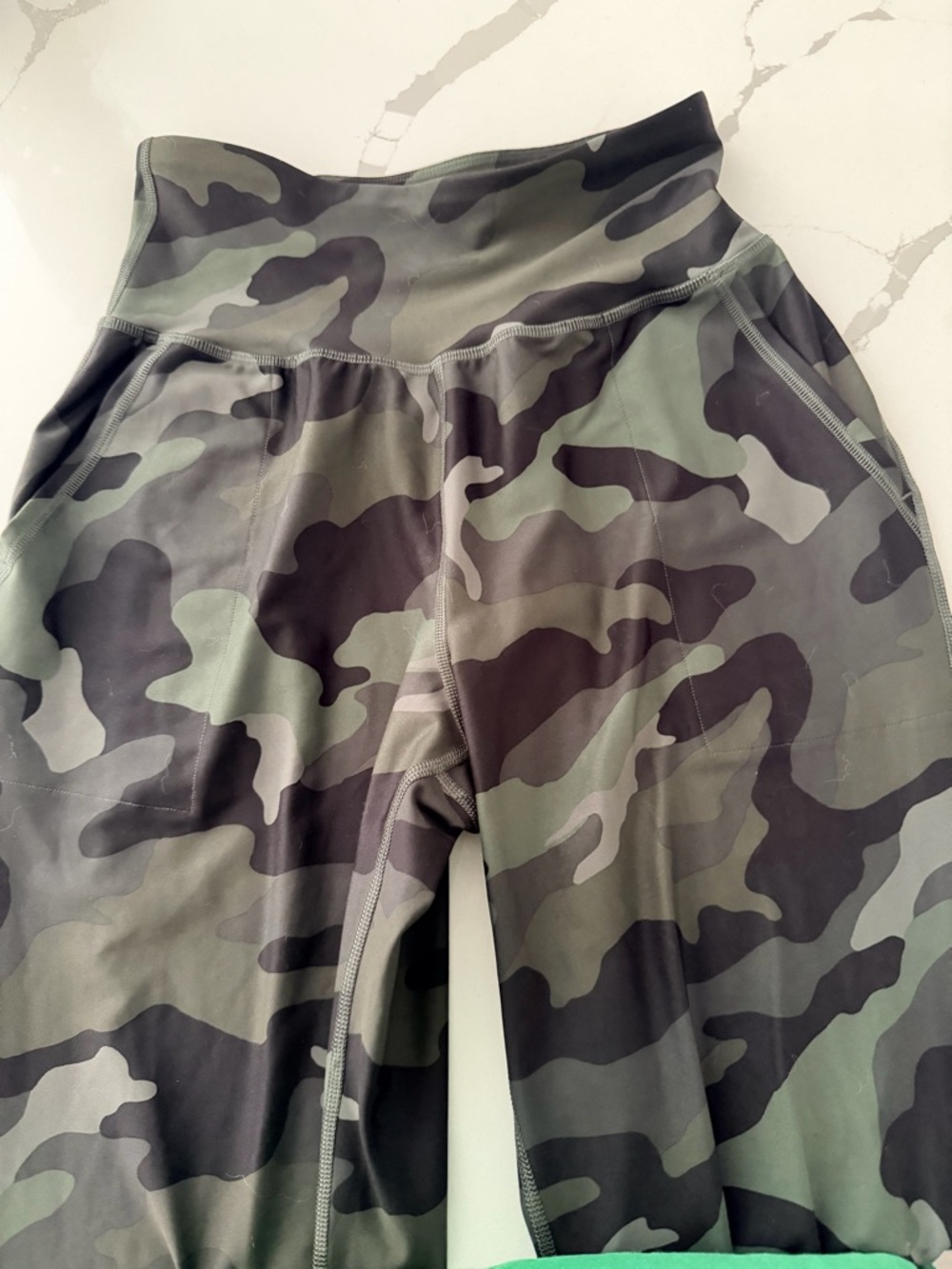 Old Navy Active Powersoft joggers green camouflage print
